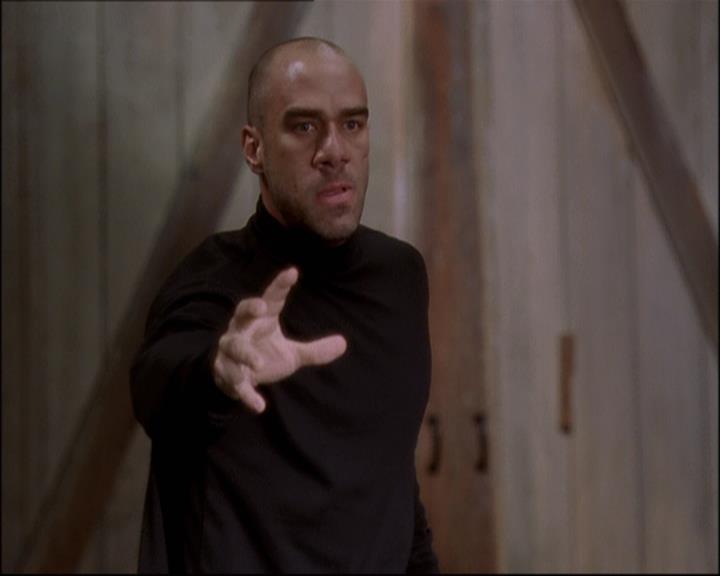 Charmed-Online-dot-net_808BattleOfTheHexes1139.jpg Charmed-Online-dot-net_808BattleOfTheHexes1139.jpg