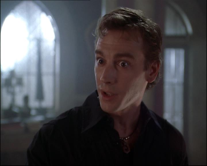 Charmed-Online-dot-net_808BattleOfTheHexes1270.jpg Charmed-Online-dot-net_808BattleOfTheHexes1270.jpg