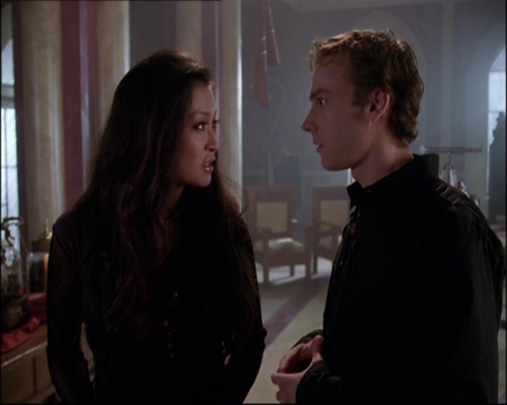 Charmed-Online-dot-net_808BattleOfTheHexes1287.jpg Charmed-Online-dot-net_808BattleOfTheHexes1287.jpg