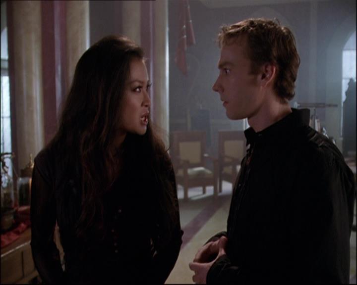 Charmed-Online-dot-net_808BattleOfTheHexes1291.jpg Charmed-Online-dot-net_808BattleOfTheHexes1291.jpg