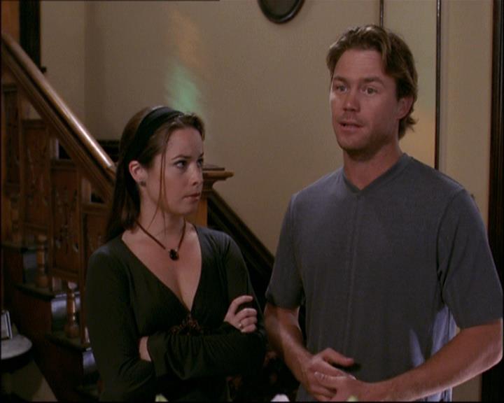 Charmed-Online-dot-net_808BattleOfTheHexes1518.jpg Charmed-Online-dot-net_808BattleOfTheHexes1518.jpg