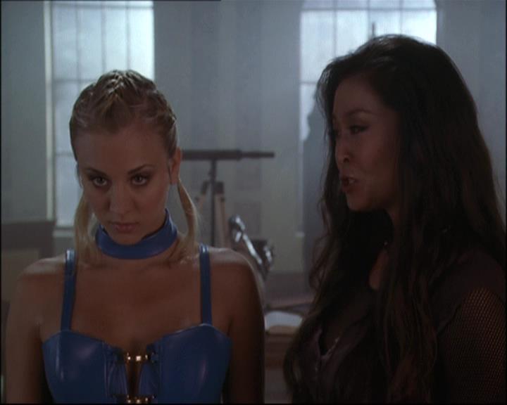 Charmed-Online-dot-net_808BattleOfTheHexes1553.jpg Charmed-Online-dot-net_808BattleOfTheHexes1553.jpg