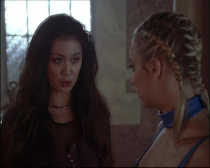 Charmed-Online-dot-net_808BattleOfTheHexes1565.jpg Charmed-Online-dot-net_808BattleOfTheHexes1565.jpg