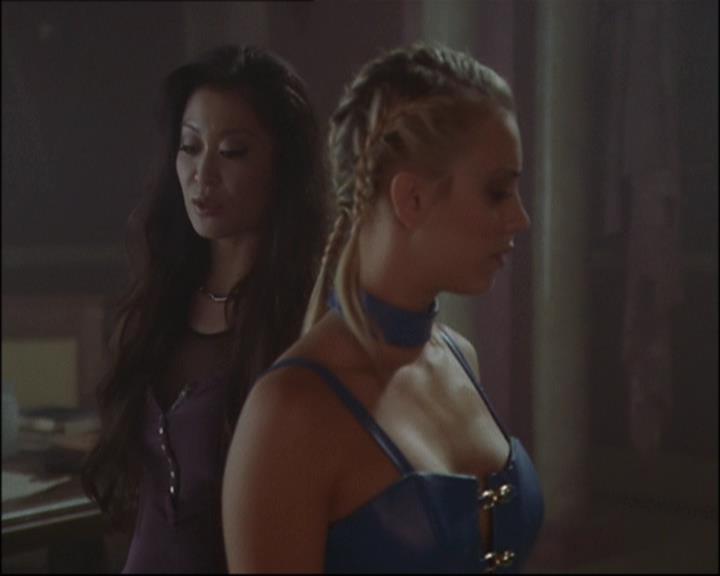 Charmed-Online-dot-net_808BattleOfTheHexes1600.jpg Charmed-Online-dot-net_808BattleOfTheHexes1600.jpg