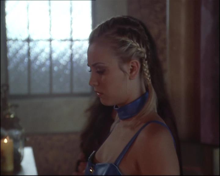 Charmed-Online-dot-net_808BattleOfTheHexes1602.jpg Charmed-Online-dot-net_808BattleOfTheHexes1602.jpg