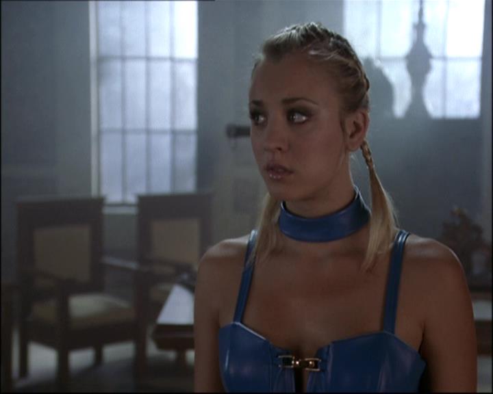 Charmed-Online-dot-net_808BattleOfTheHexes1626.jpg Charmed-Online-dot-net_808BattleOfTheHexes1626.jpg