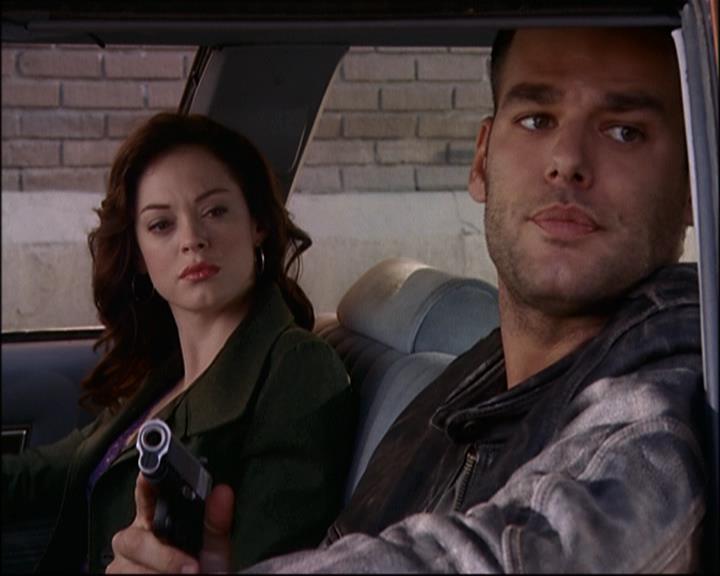 Charmed-Online-dot-net_808BattleOfTheHexes1705.jpg Charmed-Online-dot-net_808BattleOfTheHexes1705.jpg