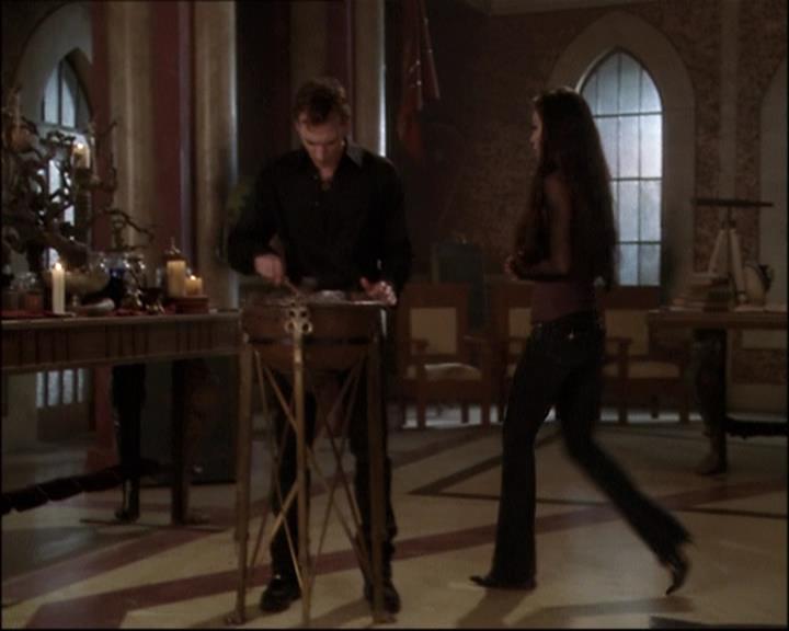 Charmed-Online-dot-net_808BattleOfTheHexes1866.jpg Charmed-Online-dot-net_808BattleOfTheHexes1866.jpg