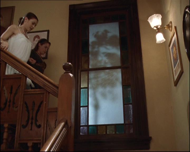 Charmed-Online-dot-net_808BattleOfTheHexes1878.jpg Charmed-Online-dot-net_808BattleOfTheHexes1878.jpg