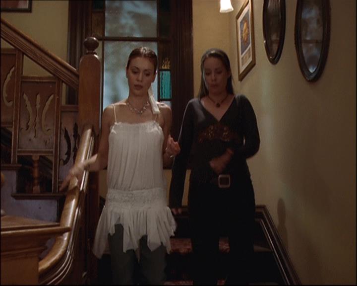 Charmed-Online-dot-net_808BattleOfTheHexes1882.jpg Charmed-Online-dot-net_808BattleOfTheHexes1882.jpg