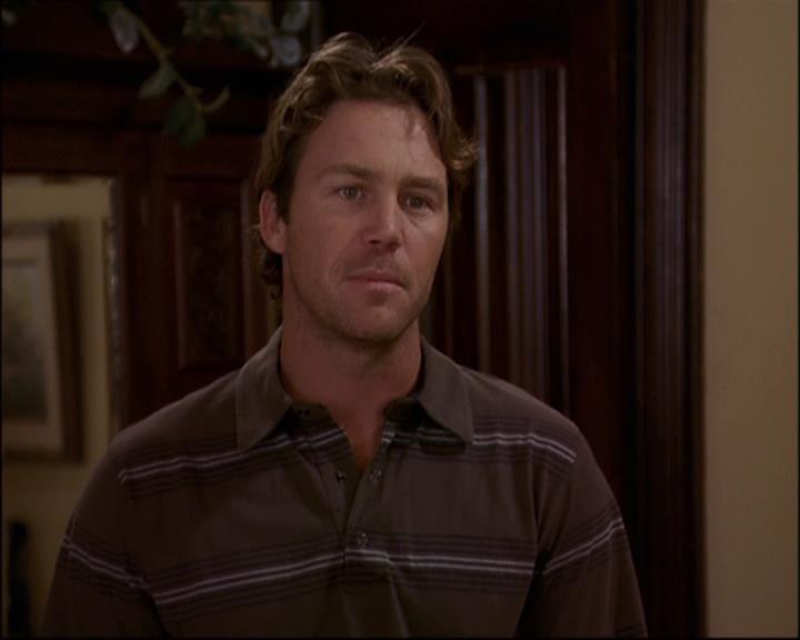 Charmed-Online-dot-net_808BattleOfTheHexes1911.jpg Charmed-Online-dot-net_808BattleOfTheHexes1911.jpg