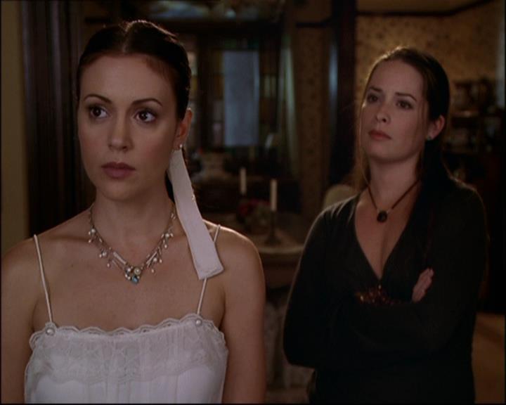 Charmed-Online-dot-net_808BattleOfTheHexes1920.jpg Charmed-Online-dot-net_808BattleOfTheHexes1920.jpg