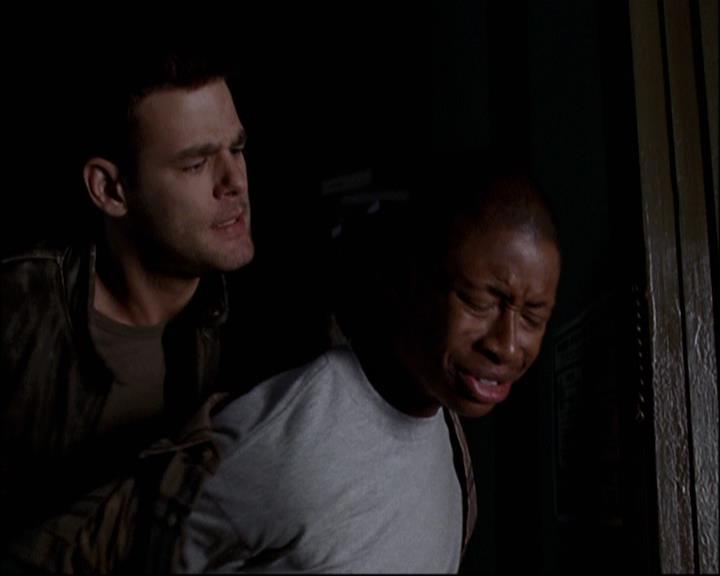 Charmed-Online-dot-net_808BattleOfTheHexes1928.jpg Charmed-Online-dot-net_808BattleOfTheHexes1928.jpg