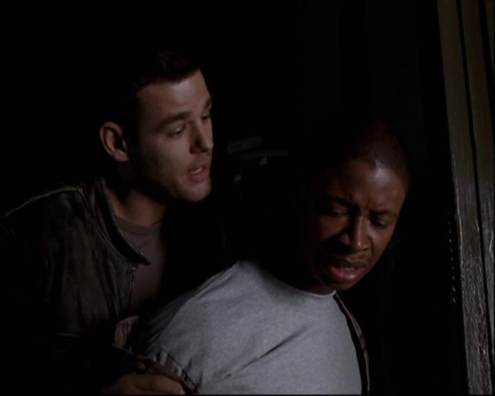 Charmed-Online-dot-net_808BattleOfTheHexes1940.jpg Charmed-Online-dot-net_808BattleOfTheHexes1940.jpg