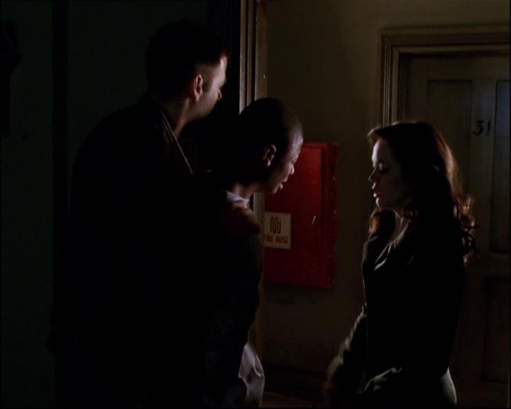 Charmed-Online-dot-net_808BattleOfTheHexes1941.jpg Charmed-Online-dot-net_808BattleOfTheHexes1941.jpg