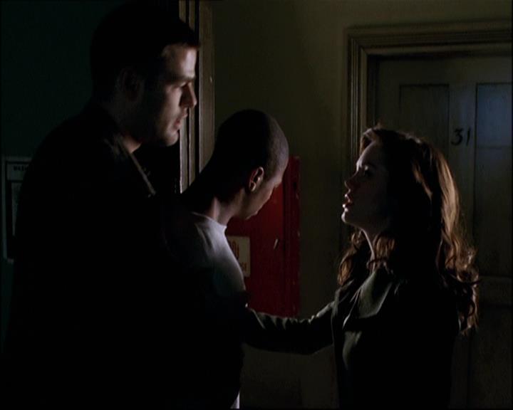 Charmed-Online-dot-net_808BattleOfTheHexes1956.jpg Charmed-Online-dot-net_808BattleOfTheHexes1956.jpg