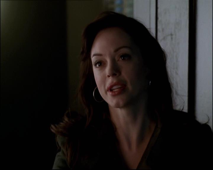 Charmed-Online-dot-net_808BattleOfTheHexes1966.jpg Charmed-Online-dot-net_808BattleOfTheHexes1966.jpg