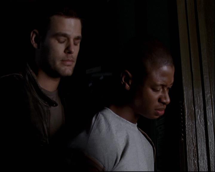 Charmed-Online-dot-net_808BattleOfTheHexes1967.jpg Charmed-Online-dot-net_808BattleOfTheHexes1967.jpg