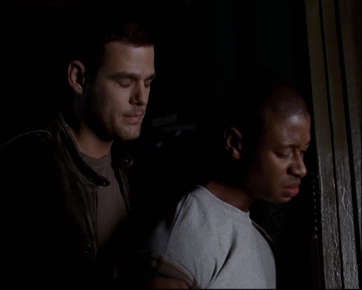 Charmed-Online-dot-net_808BattleOfTheHexes1968.jpg Charmed-Online-dot-net_808BattleOfTheHexes1968.jpg