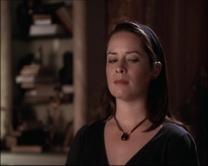 Charmed-Online-dot-net_808BattleOfTheHexes2029.jpg Charmed-Online-dot-net_808BattleOfTheHexes2029.jpg