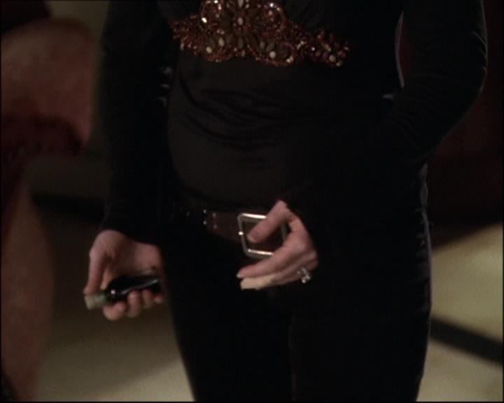 Charmed-Online-dot-net_808BattleOfTheHexes2061.jpg Charmed-Online-dot-net_808BattleOfTheHexes2061.jpg