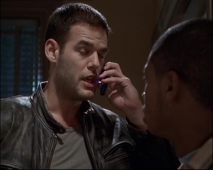 Charmed-Online-dot-net_808BattleOfTheHexes2114.jpg Charmed-Online-dot-net_808BattleOfTheHexes2114.jpg