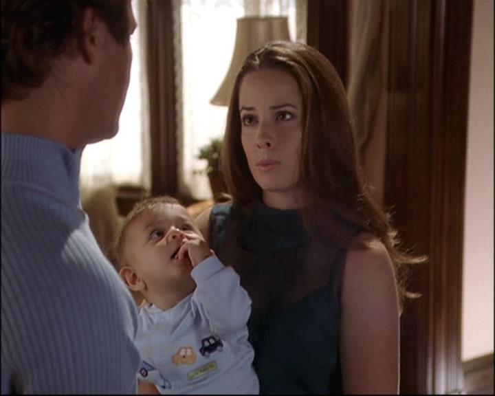 Charmed-Online-dot-net_809HulkusPocus1121.jpg Charmed-Online-dot-net_809HulkusPocus1121.jpg