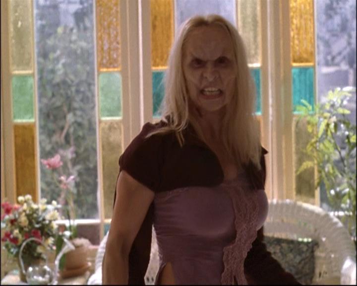 Charmed-Online-dot-net_809HulkusPocus1152.jpg Charmed-Online-dot-net_809HulkusPocus1152.jpg