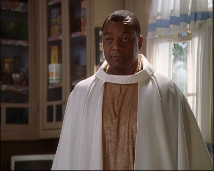 Charmed-Online-dot-net_809HulkusPocus1222.jpg Charmed-Online-dot-net_809HulkusPocus1222.jpg