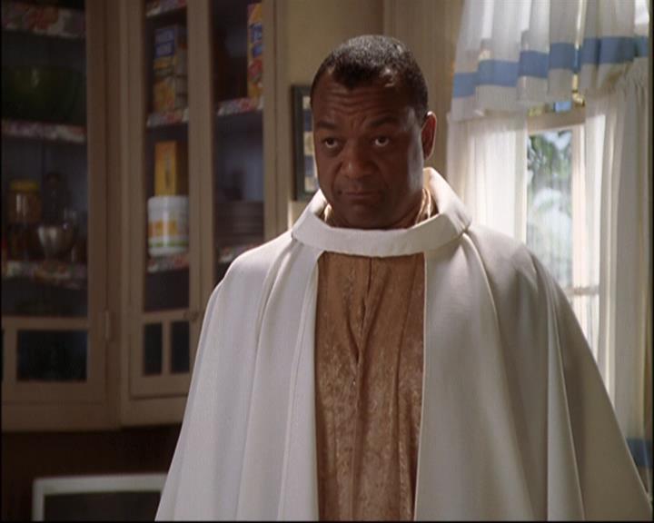 Charmed-Online-dot-net_809HulkusPocus1230.jpg Charmed-Online-dot-net_809HulkusPocus1230.jpg