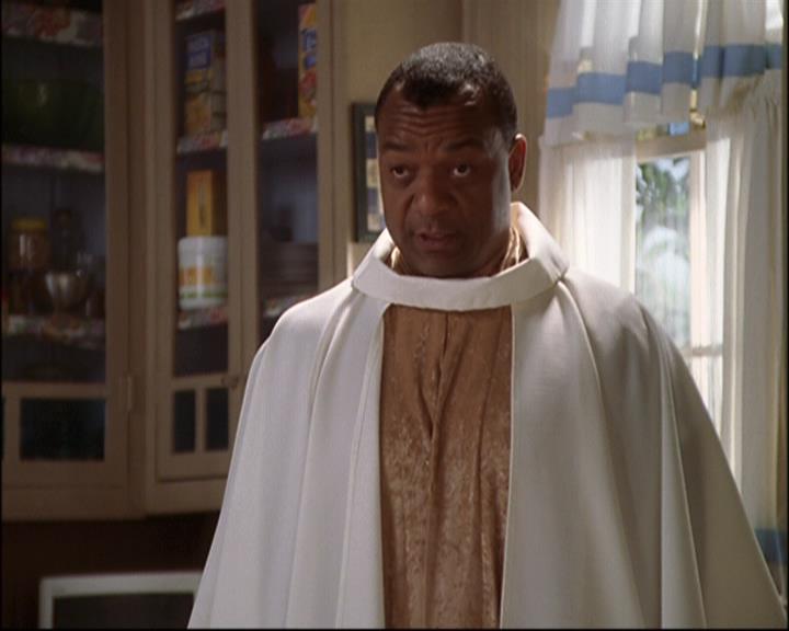 Charmed-Online-dot-net_809HulkusPocus1231.jpg Charmed-Online-dot-net_809HulkusPocus1231.jpg