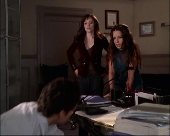 Charmed-Online-dot-net_809HulkusPocus1420.jpg