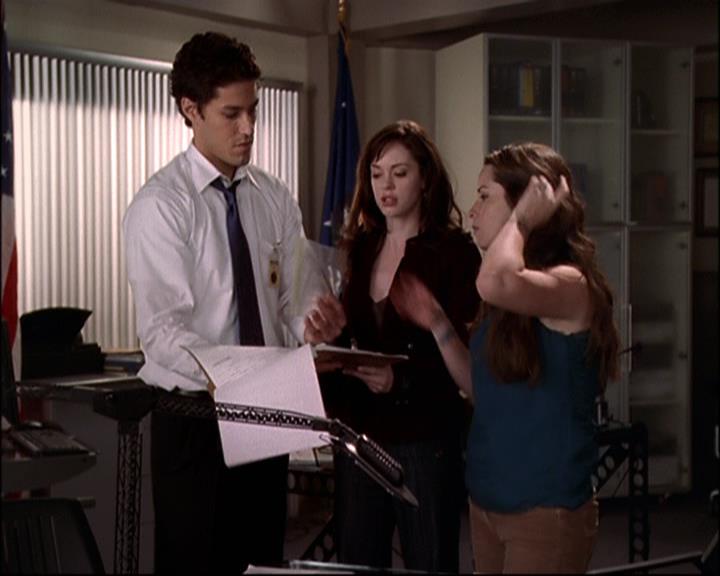 Charmed-Online-dot-net_809HulkusPocus1510.jpg Charmed-Online-dot-net_809HulkusPocus1510.jpg