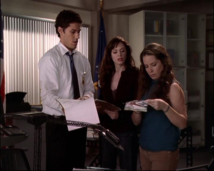 Charmed-Online-dot-net_809HulkusPocus1511.jpg Charmed-Online-dot-net_809HulkusPocus1511.jpg