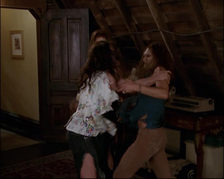 Charmed-Online-dot-net_809HulkusPocus1766.jpg Charmed-Online-dot-net_809HulkusPocus1766.jpg