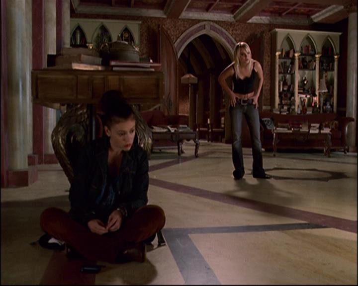 Charmed-Online-dot-net_810VayaConLeos0247.jpg Charmed-Online-dot-net_810VayaConLeos0247.jpg