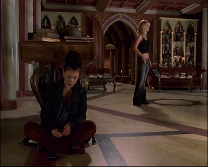 Charmed-Online-dot-net_810VayaConLeos0250.jpg