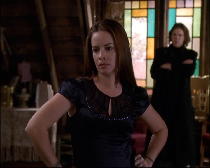 Charmed-Online-dot-net_810VayaConLeos0499.jpg Charmed-Online-dot-net_810VayaConLeos0499.jpg