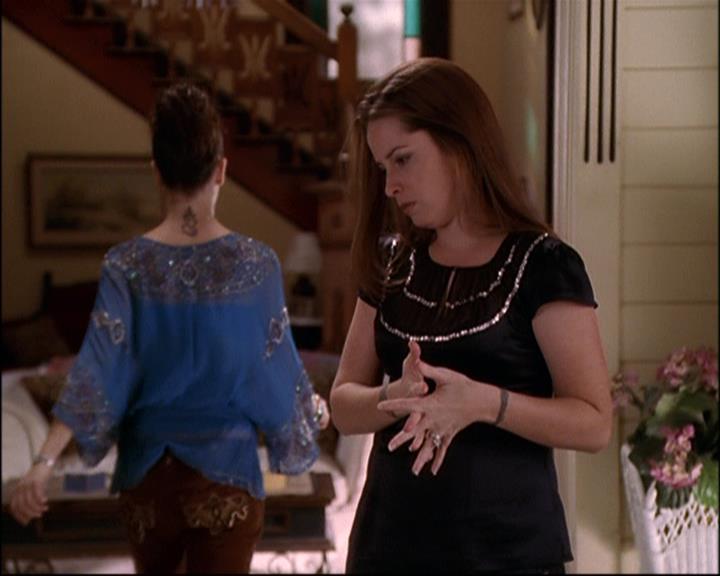 Charmed-Online-dot-net_810VayaConLeos0705.jpg Charmed-Online-dot-net_810VayaConLeos0705.jpg