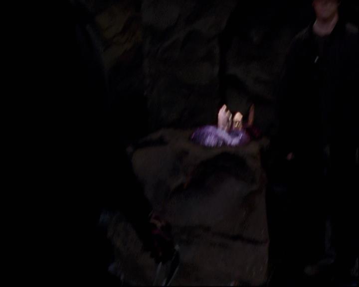 Charmed-Online-dot-net_810VayaConLeos0721.jpg Charmed-Online-dot-net_810VayaConLeos0721.jpg