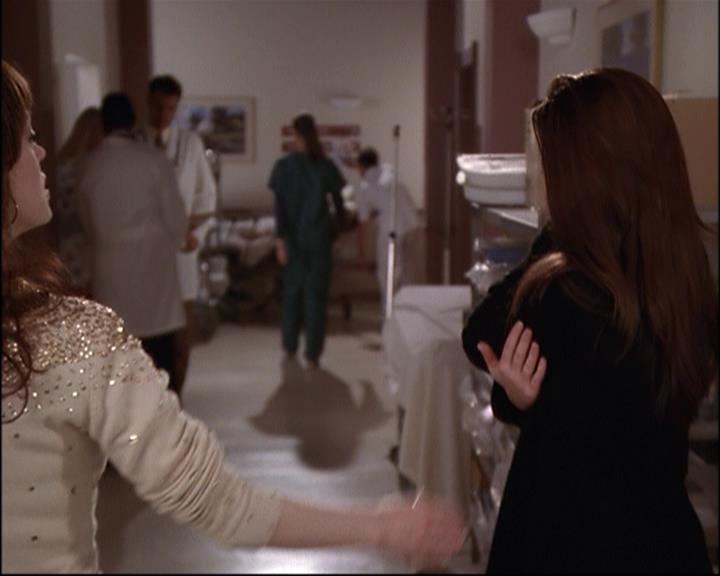 Charmed-Online-dot-net_810VayaConLeos1356.jpg Charmed-Online-dot-net_810VayaConLeos1356.jpg