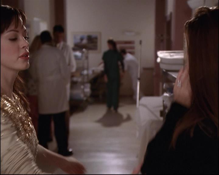 Charmed-Online-dot-net_810VayaConLeos1357.jpg Charmed-Online-dot-net_810VayaConLeos1357.jpg