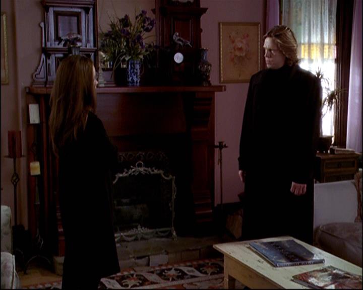 Charmed-Online-dot-net_810VayaConLeos1474.jpg Charmed-Online-dot-net_810VayaConLeos1474.jpg