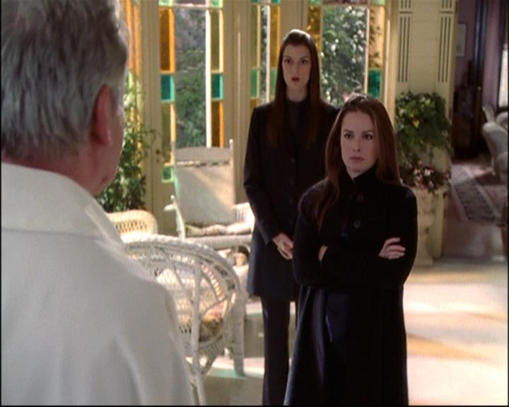 Charmed-Online-dot-net_810VayaConLeos1556.jpg Charmed-Online-dot-net_810VayaConLeos1556.jpg