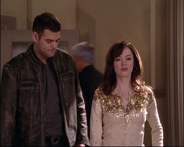 Charmed-Online-dot-net_810VayaConLeos1747.jpg Charmed-Online-dot-net_810VayaConLeos1747.jpg