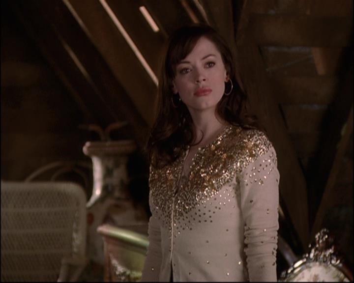 Charmed-Online-dot-net_810VayaConLeos1838.jpg