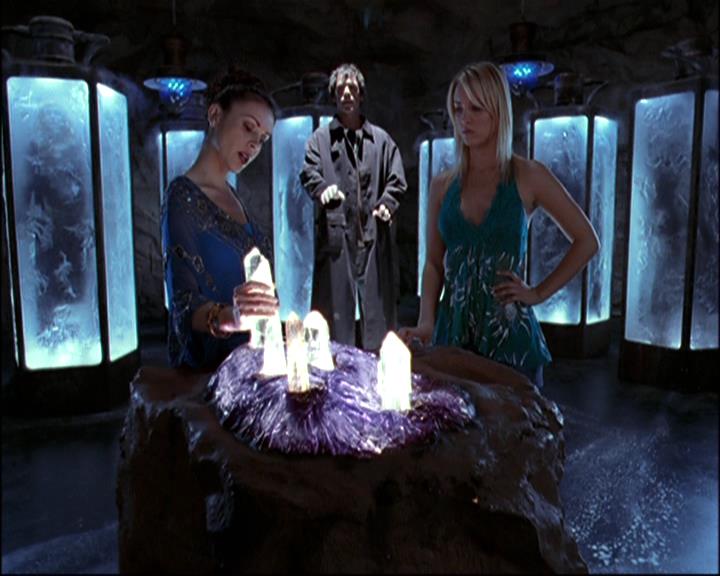 Charmed-Online-dot-net_810VayaConLeos1842.jpg Charmed-Online-dot-net_810VayaConLeos1842.jpg