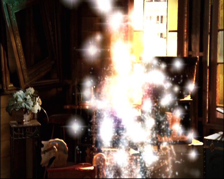 Charmed-Online-dot-net_810VayaConLeos1871.jpg Charmed-Online-dot-net_810VayaConLeos1871.jpg