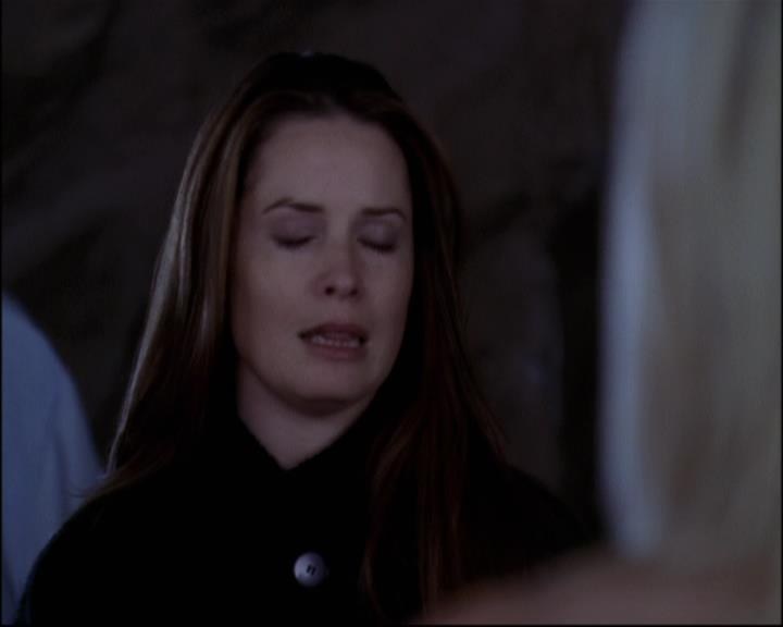 Charmed-Online-dot-net_810VayaConLeos2053.jpg