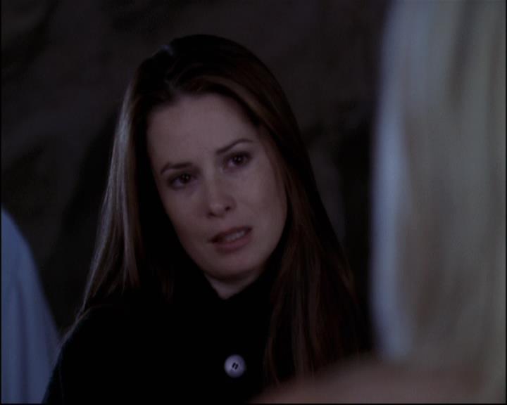 Charmed-Online-dot-net_810VayaConLeos2055.jpg